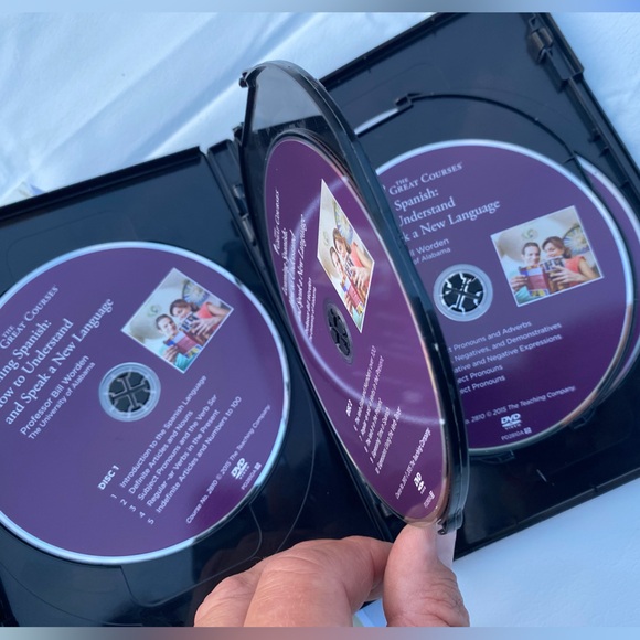 The Great Courses DVD set: Learning Spanish - Picture 5 of 6